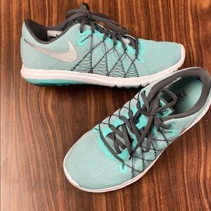 Woman’s Nike Fury 2